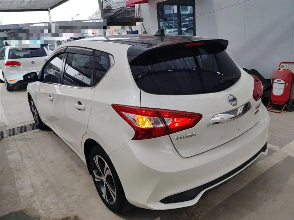 Tiida 2019 1.6L CVT Intelligent Travel Edition National V купить на сайте DeffCars