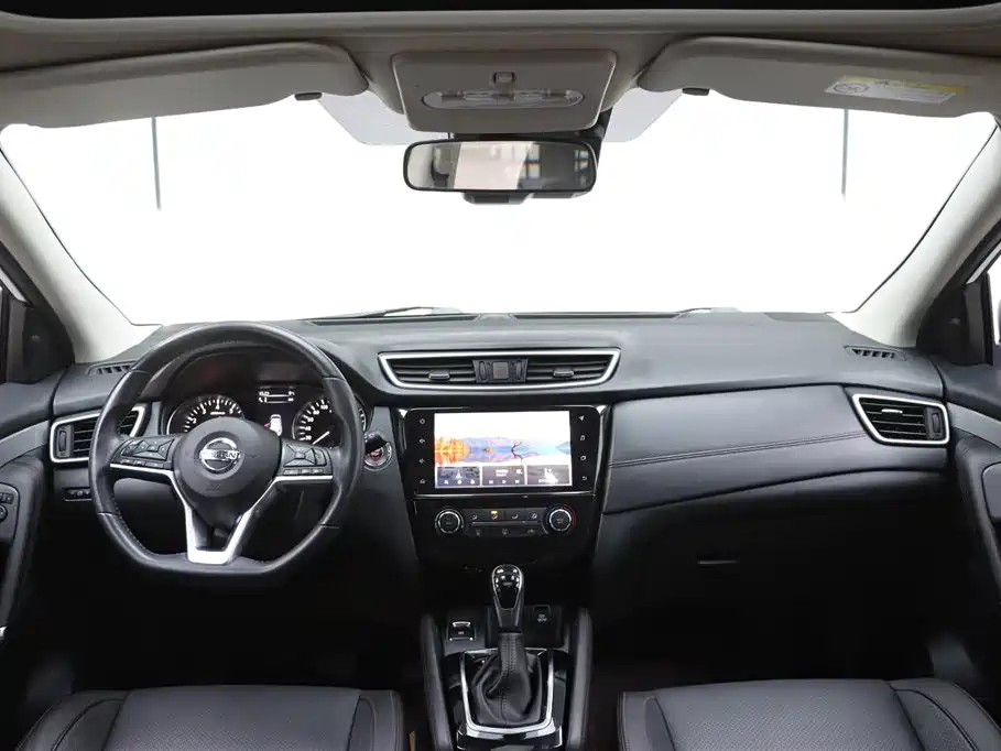 Qashqai 2021 2.0L CVT Deluxe Edition купить на сайте DeffCars