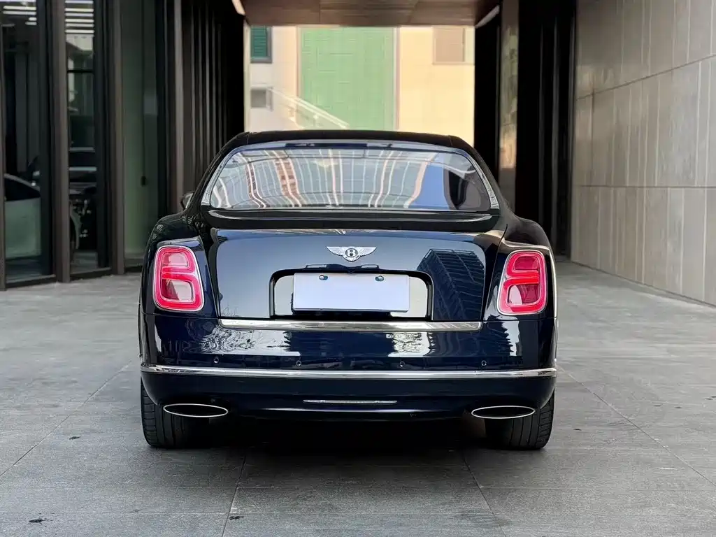 Mulsanne 2017 6.8T long wheelbase version купить на сайте DeffCars