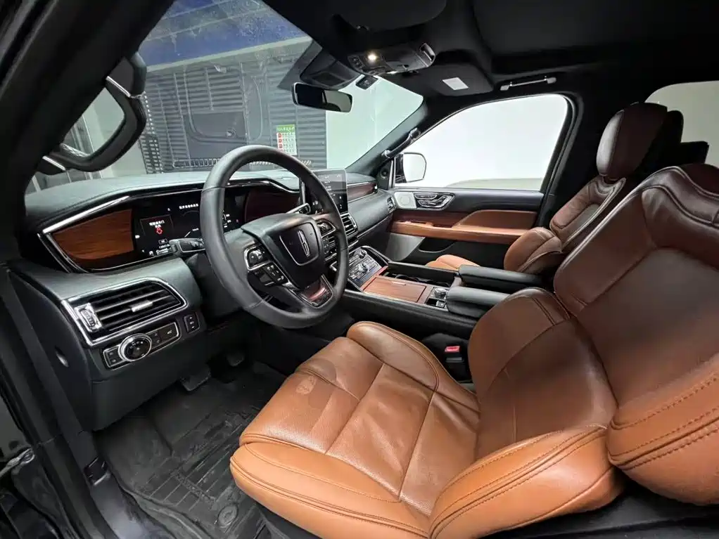 Navigator 2018 3.5T Zunyao Edition National V купить на сайте DeffCars