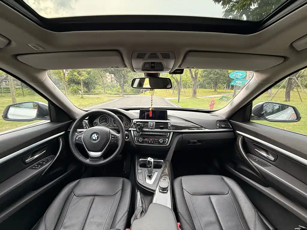 BMW 3 Series GT 2013 320i Stylish Design Package купить на сайте DeffCars