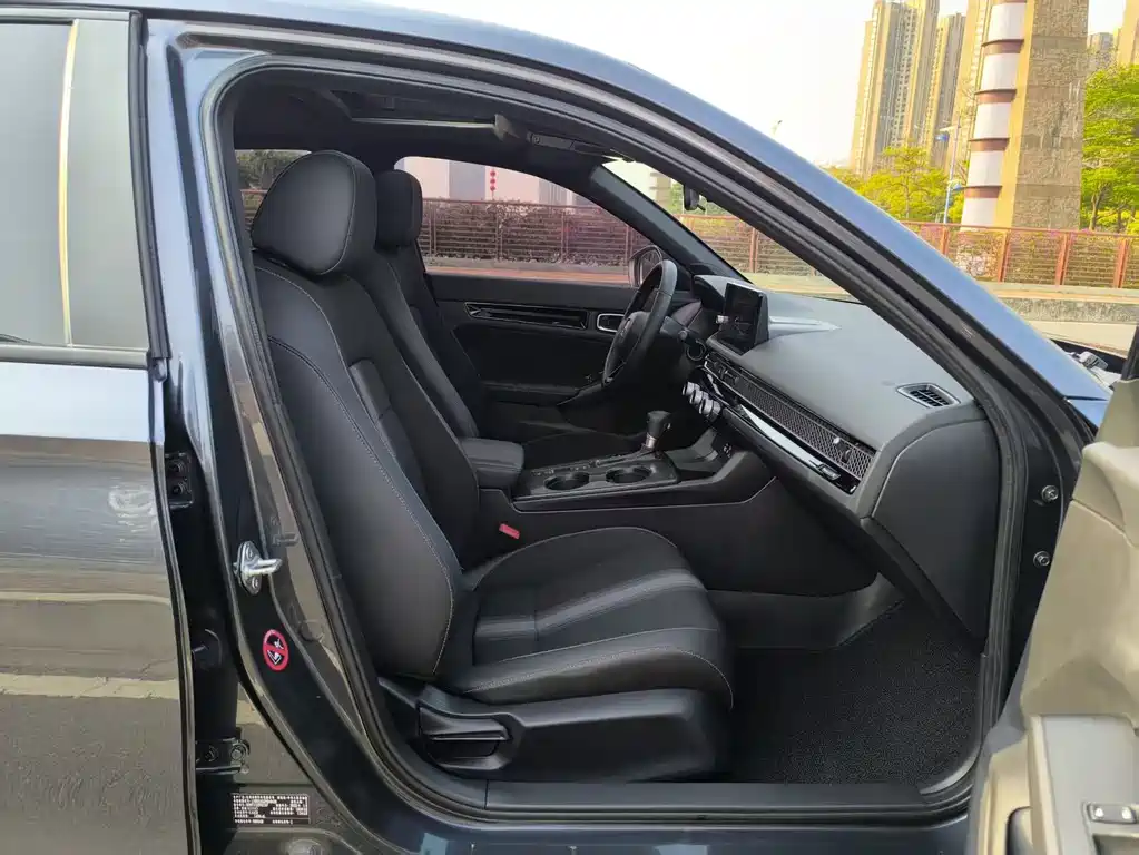 Civic 2022 240TURBO CVT combustion version купить на сайте DeffCars