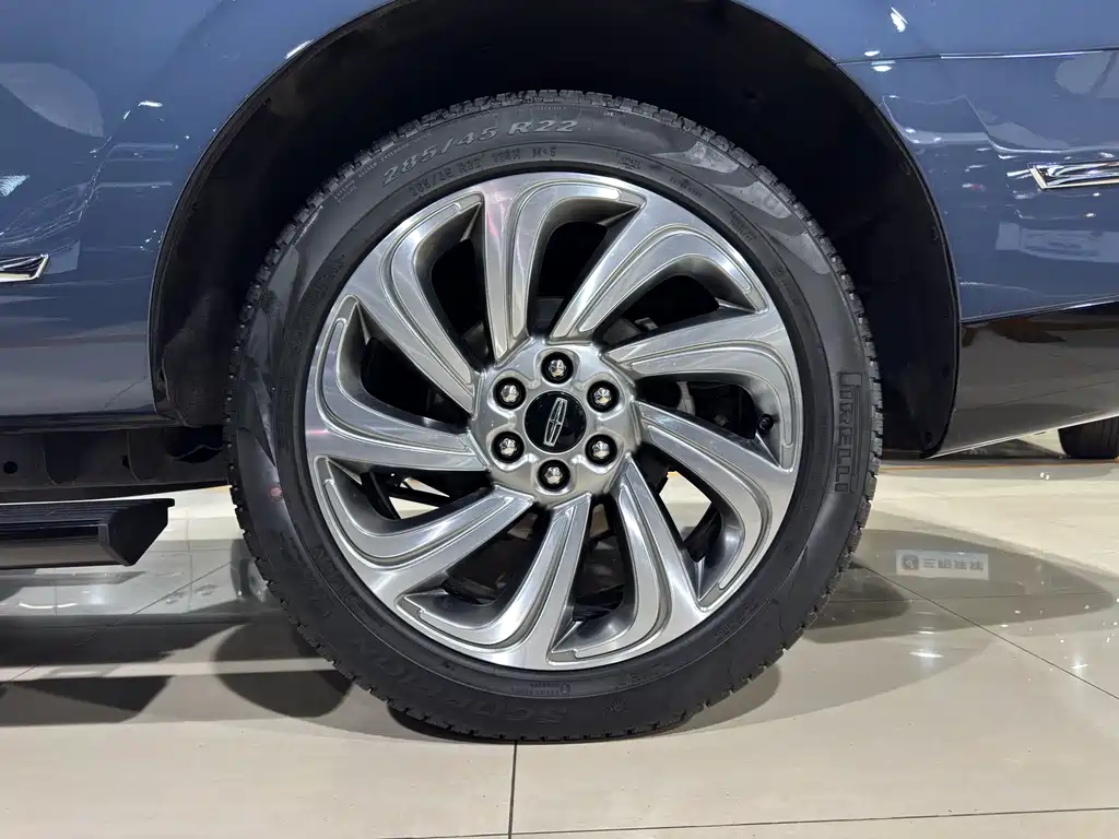 Navigator 2022 3.5T Honor Edition купить на сайте DeffCars