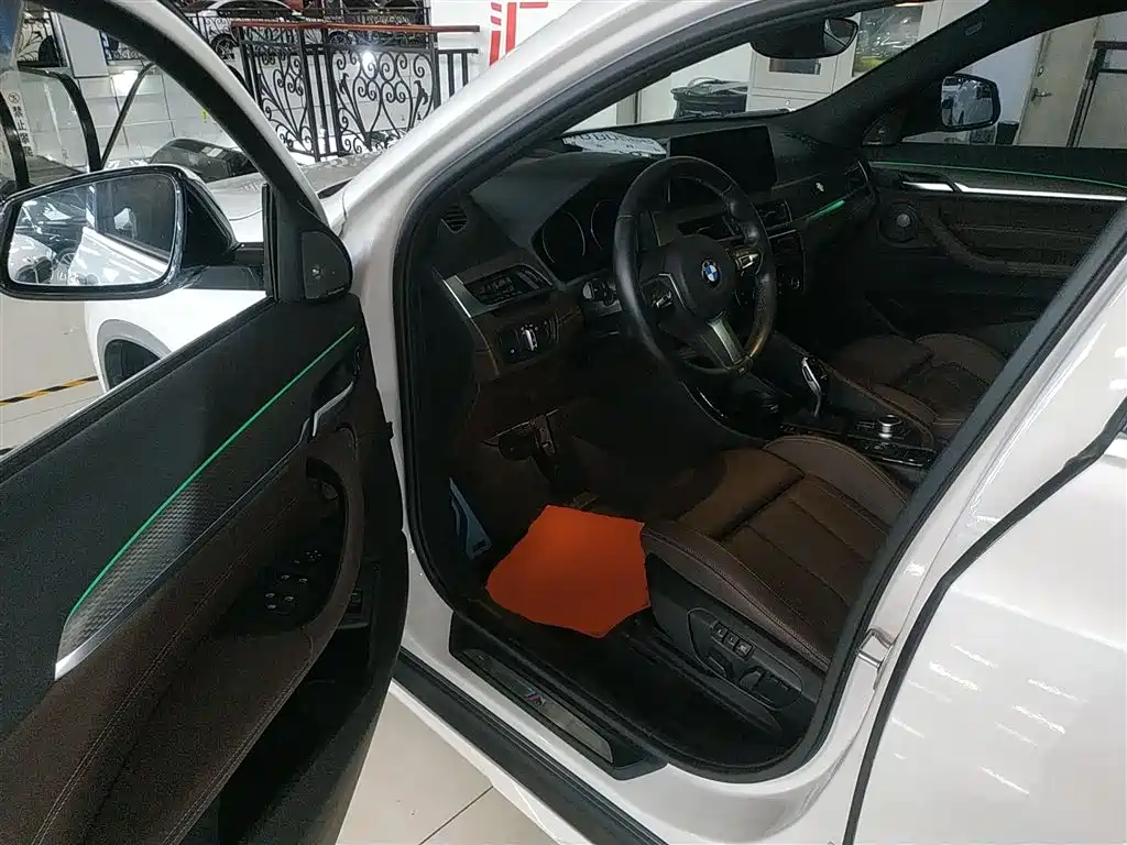 BMW X2 2020 sDrive25i Exclusive M Off-Road Package купить на сайте DeffCars