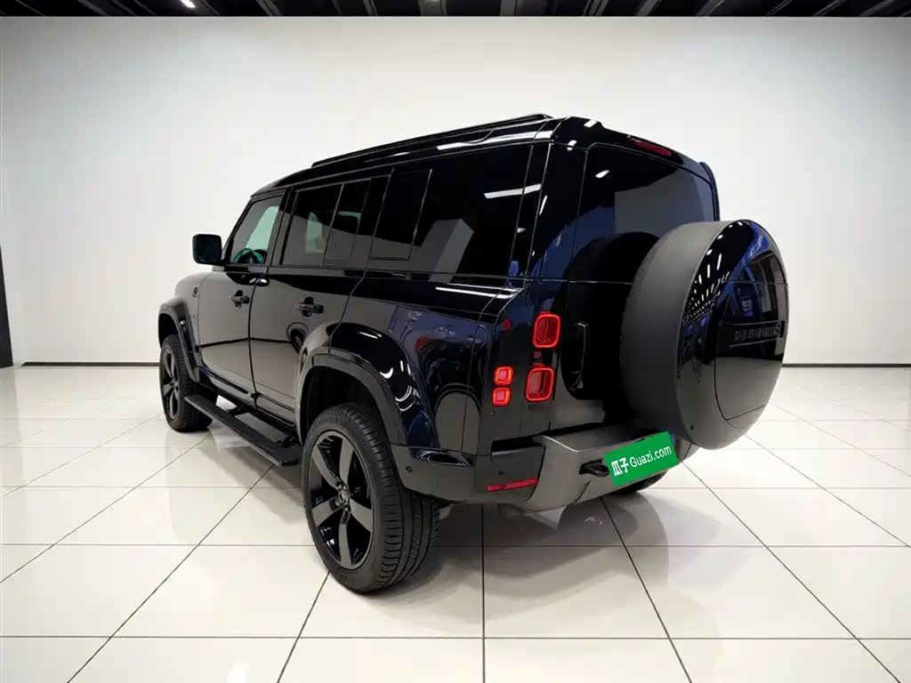 Land Rover Defender 2025 110 3.0T P400 X-Dynamic HSE купить на сайте DeffCars