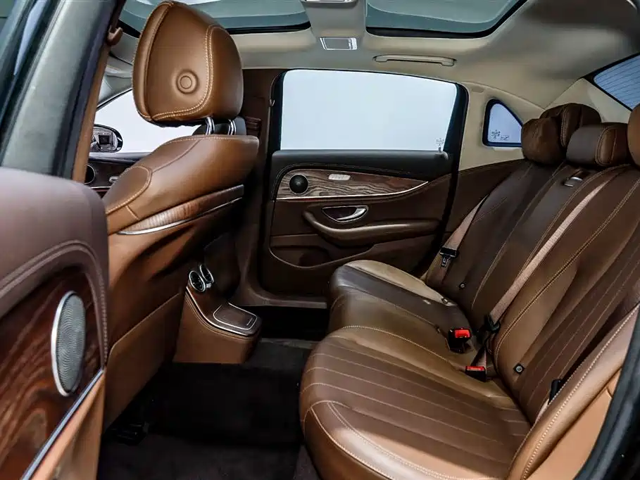 Mercedes-Benz E-Class 2021 facelift E 260 L купить на сайте DeffCars