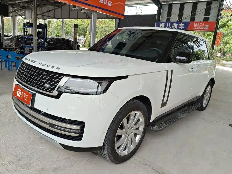 Range Rover 2023 3.0 L6 400PS Seven-seater Extended Edition купить на сайте DeffCars