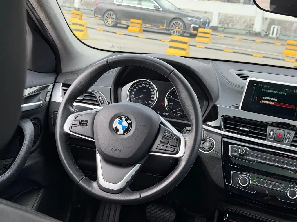 BMW X2 imported 2019 sDrive20i M off-road package National VI купить на сайте DeffCars