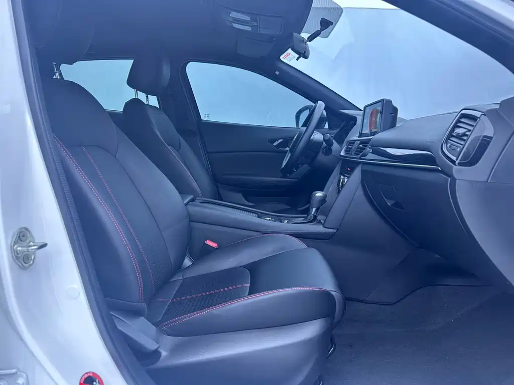Mazda CX-4 2021 2.0L automatic two-wheel drive Blue Sky Exploration Edition купить на сайте DeffCars