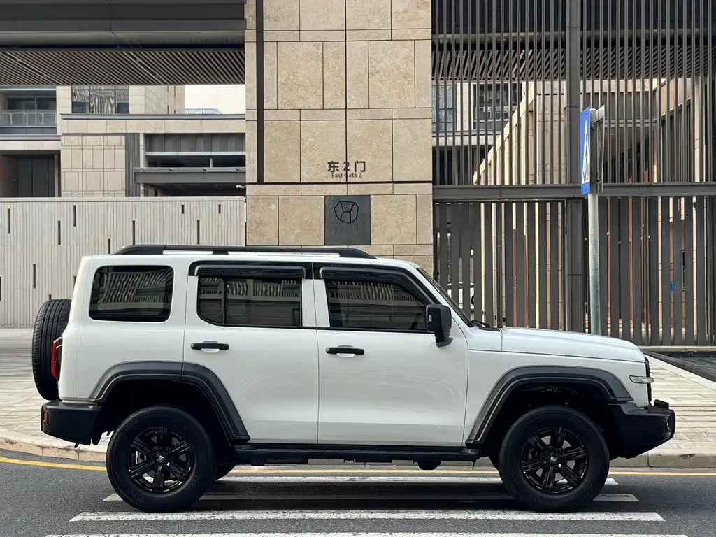 Tank 300 2021 Off-Road Version 2.0T Challenger купить на сайте DeffCars