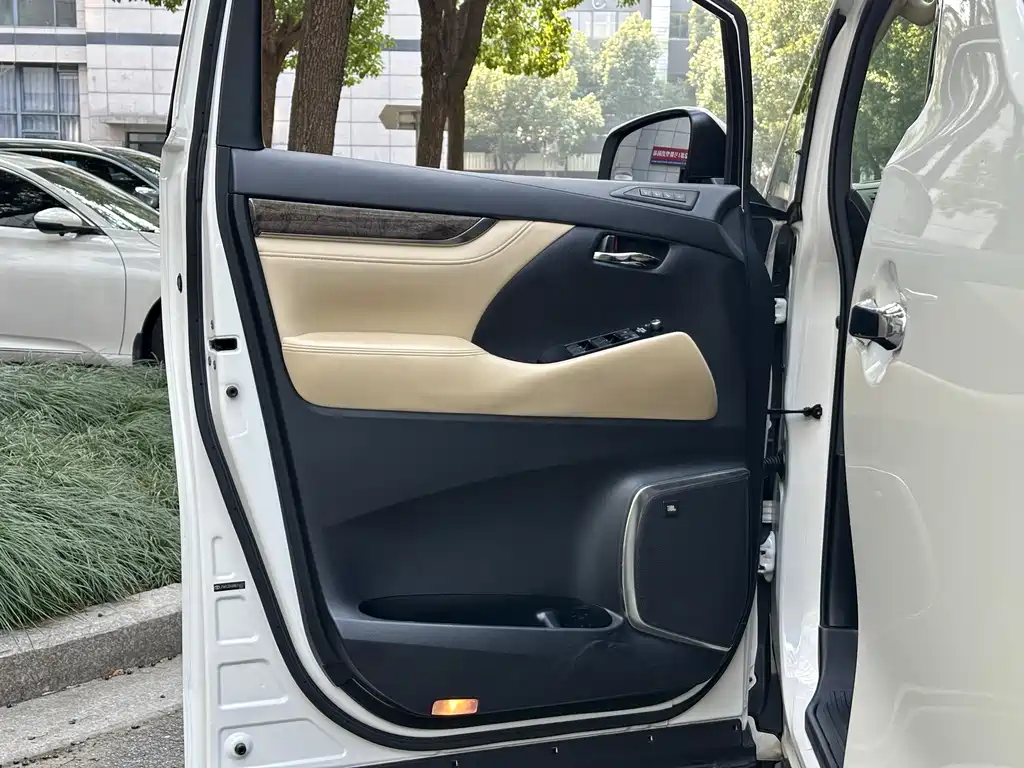 Alfa 2021 Dual Engine 2.5L Premium Edition купить на сайте DeffCars