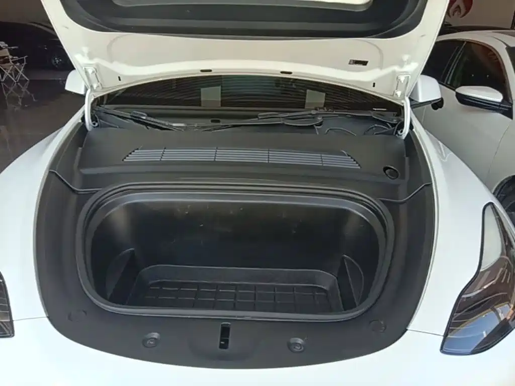 Model Y 2021 standard range rear-wheel drive version купить на сайте DeffCars