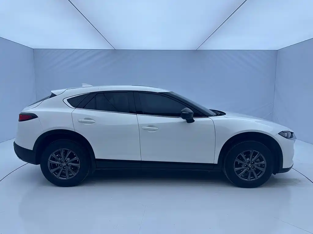 Mazda CX-4 2021 2.0L automatic two-wheel drive Blue Sky Exploration Edition купить на сайте DeffCars