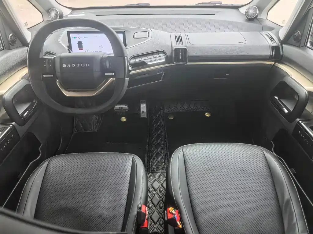 Baojun KiWi EV 2022 Artist’s Light Edition ternary lithium купить на сайте DeffCars