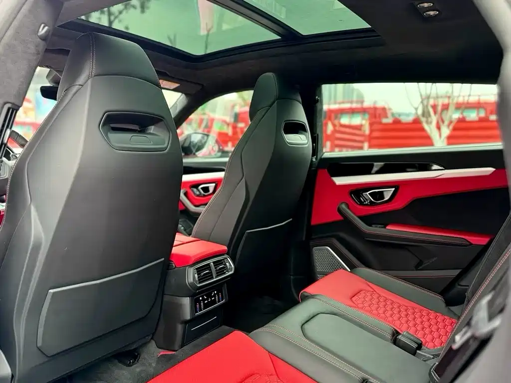 Urus 2021 4.0T V8 купить на сайте DeffCars