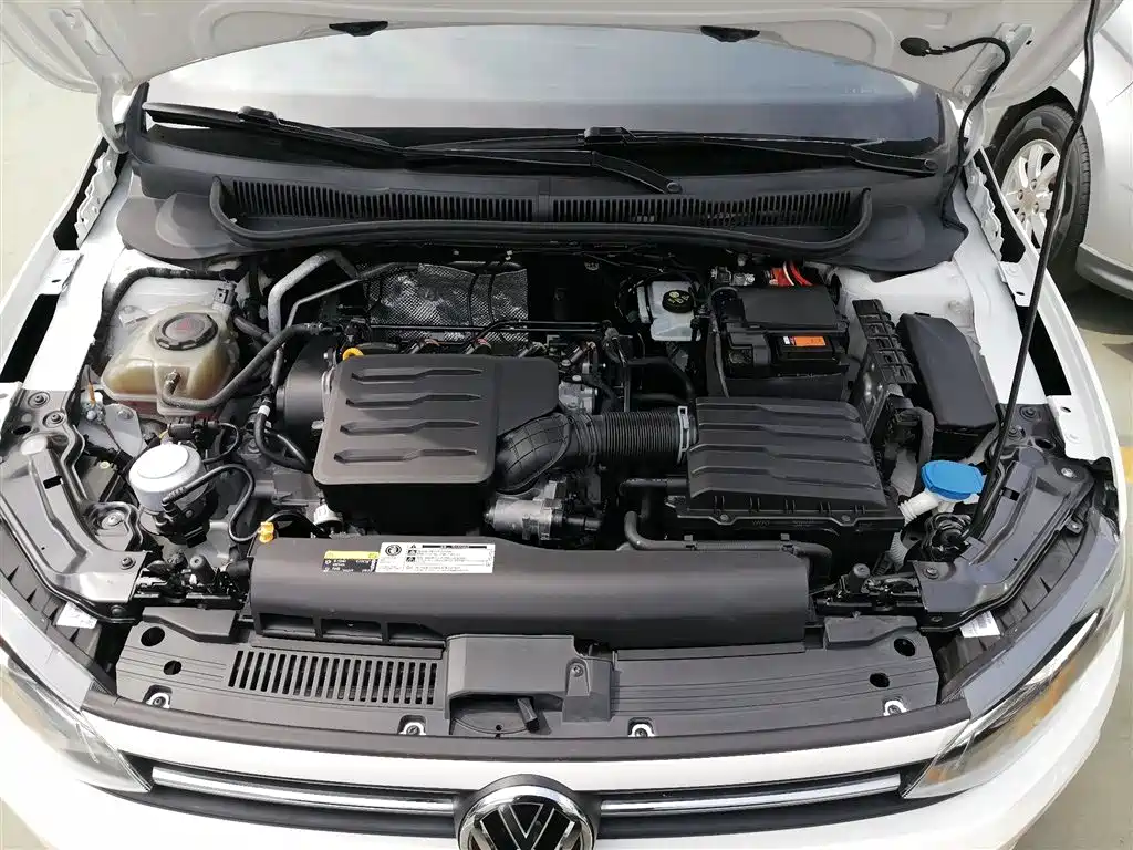 Polo 2019 Plus 1.5L Automatic Panoramic Enjoyment Edition купить на сайте DeffCars