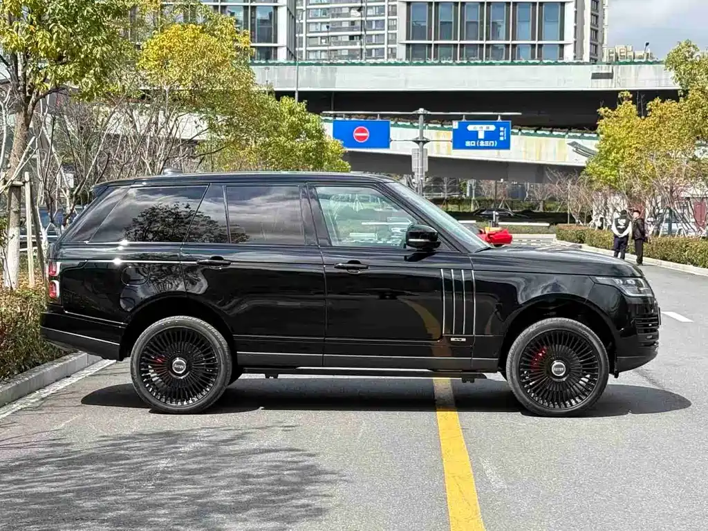 Range Rover 2021 3.0 L6 Legend Edition купить на сайте DeffCars