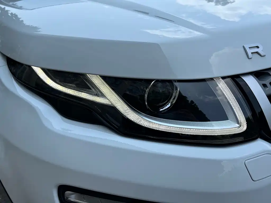 Range Rover Evoque 2018 240PS SE Zhiyao Edition купить на сайте DeffCars