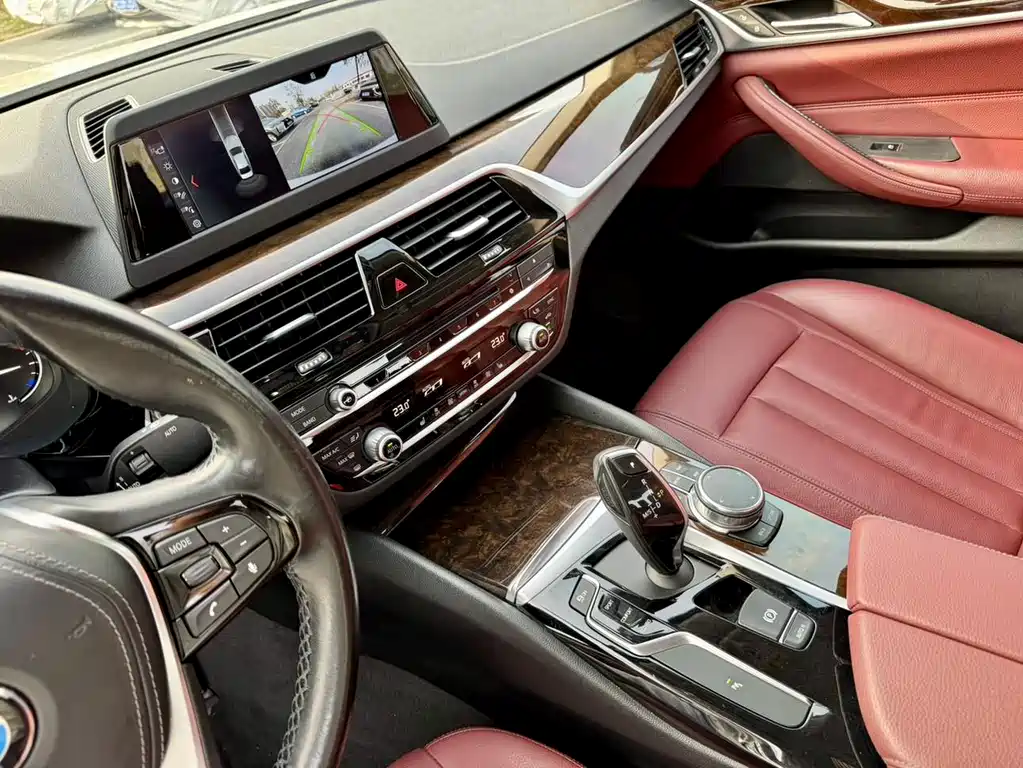 BMW 5 Series 2018 528Li Special Edition launched купить на сайте DeffCars