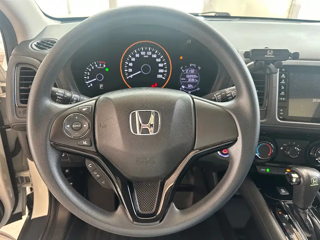 Vezel (HR-V) 2020款 1.5L CVT先锋版 купить на сайте DeffCars
