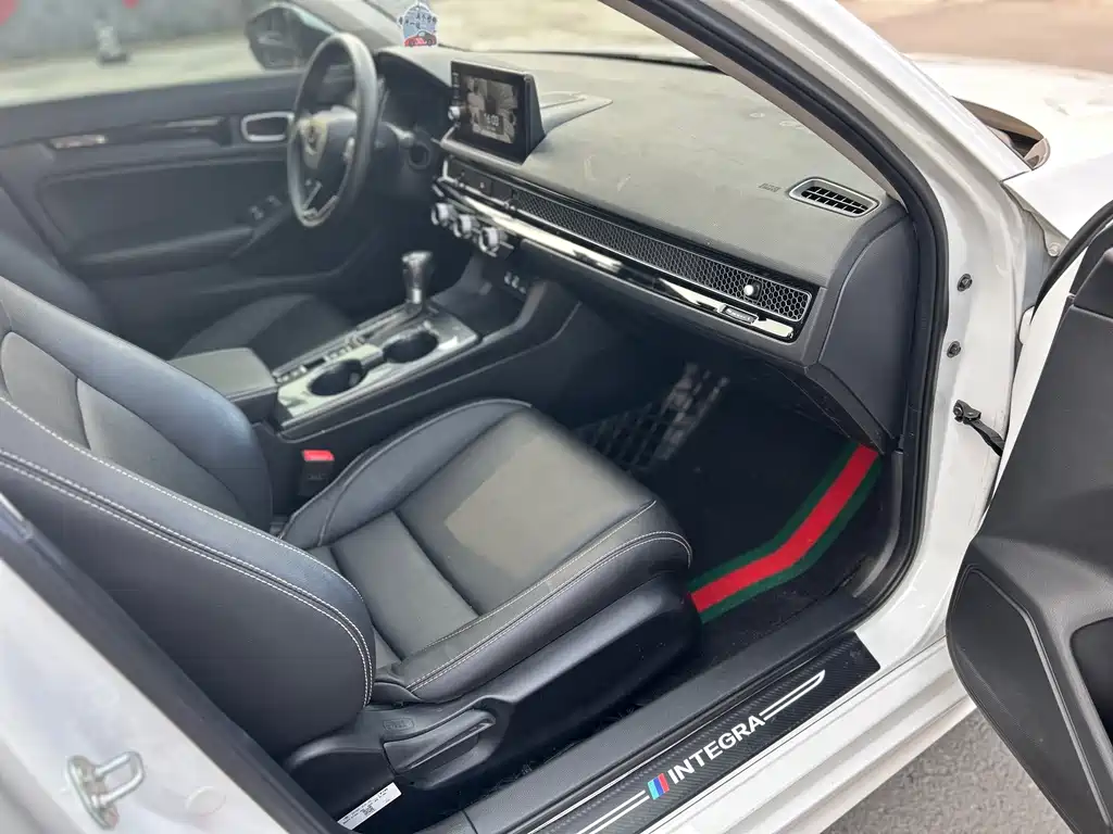Model 2023 240TURBO CVT Leading Edition купить на сайте DeffCars