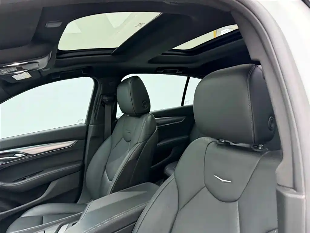 Cadillac CT5 2021 28T Premium Model купить на сайте DeffCars
