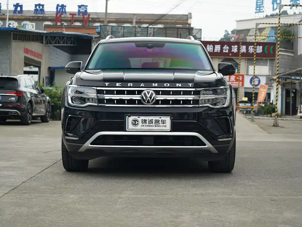 Touron 2023 380TSI four-wheel drive luxury version купить на сайте DeffCars