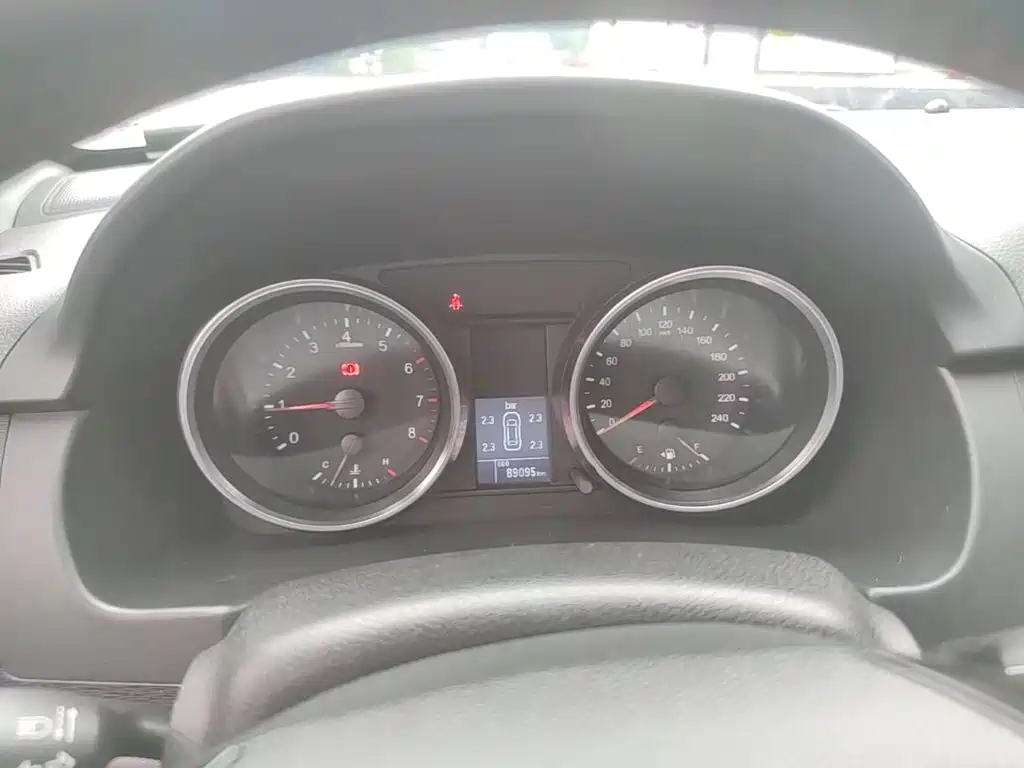 Haval M6 2018 1.5T manual two-wheel drive elite model купить на сайте DeffCars