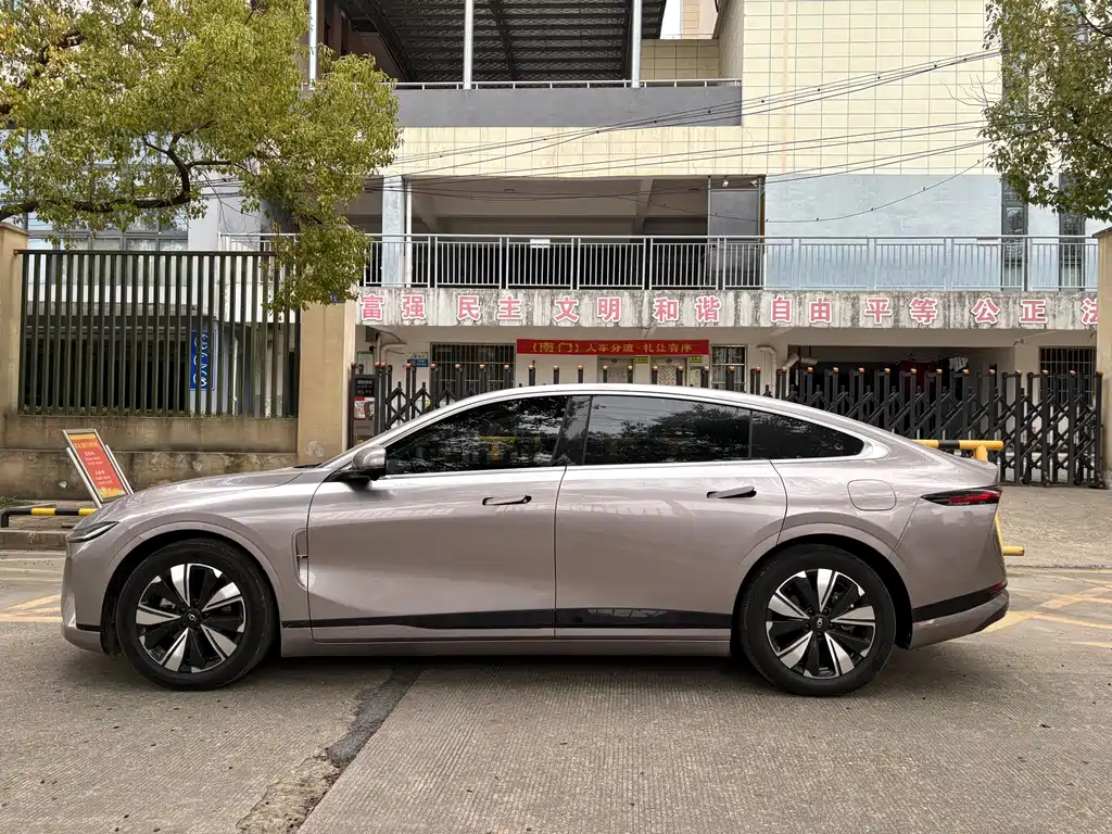 Changan Qiyuan A07 2023 model extended range 200 Air купить на сайте DeffCars