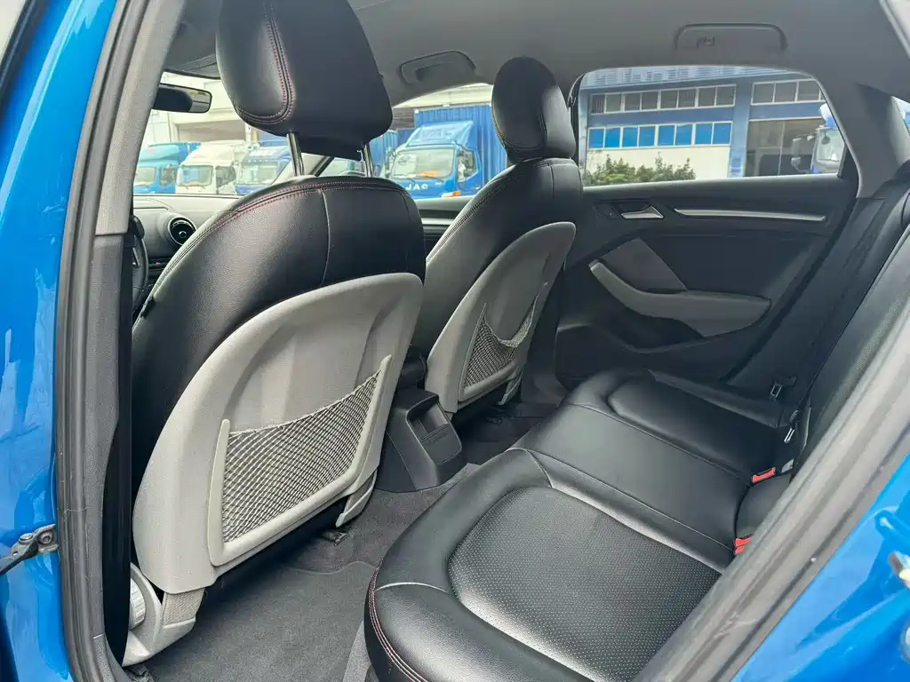 Audi A3 2018 30th Anniversary Limousine 35 TFSI Enterprising купить на сайте DeffCars