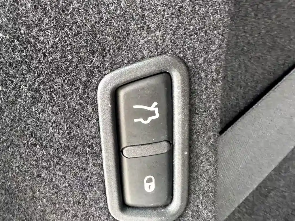 Levante 2016 3.0T standard model купить на сайте DeffCars