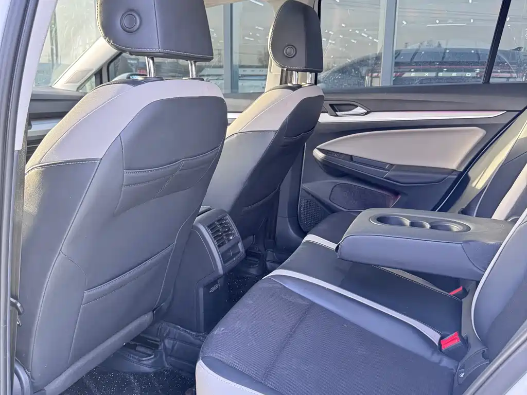 Golf 2023 280TSI DSG Pro купить на сайте DeffCars