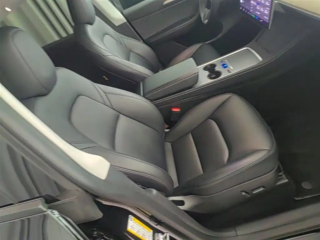 Model Y 2022 facelift rear-wheel drive version купить на сайте DeffCars