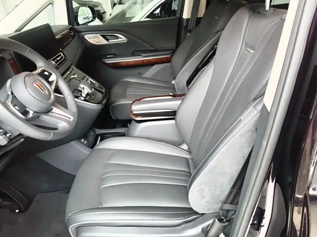 Red Flag Hongqi HQ9 PHEV 2024 2.0T four-wheel drive luxury version купить на сайте DeffCars