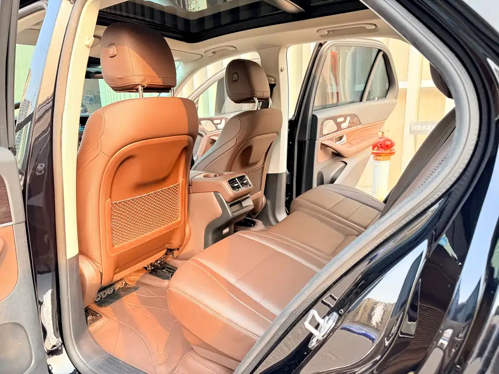 Mercedes-Benz GLE 2023 GLE 350 4MATIC Fashion Model купить на сайте DeffCars