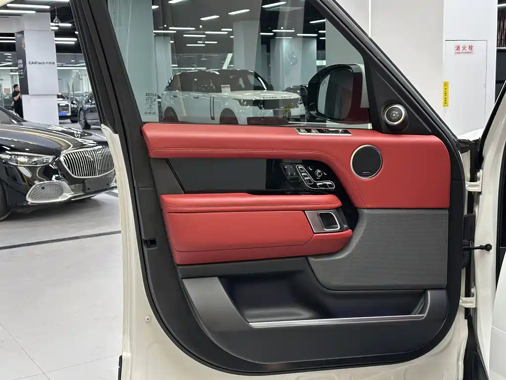 Range Rover 2022 3.0 L6 400PS Honor Creation Extended Edition купить на сайте DeffCars