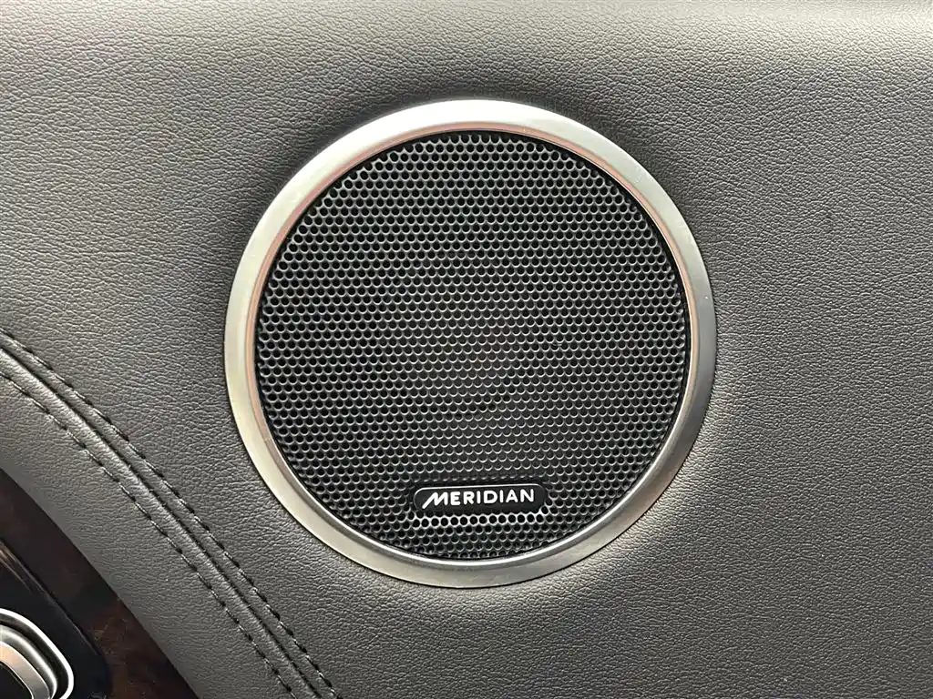 Range Rover 2020 3.0 L6 Grand Edition купить на сайте DeffCars