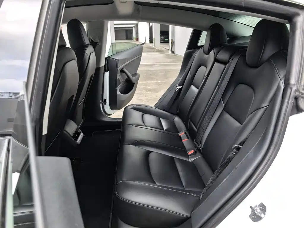 Model 3 2020 long-range rear-wheel drive version купить на сайте DeffCars