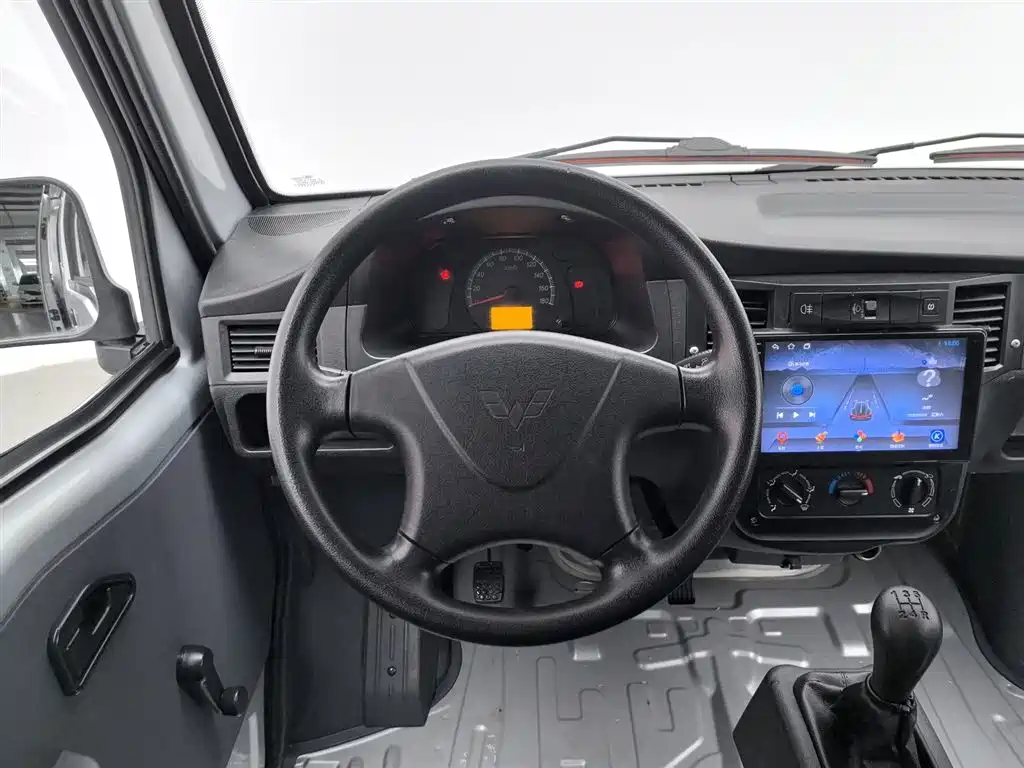 Wuling Zhiguang 2020 1.2L Practical National VI LSI купить на сайте DeffCars