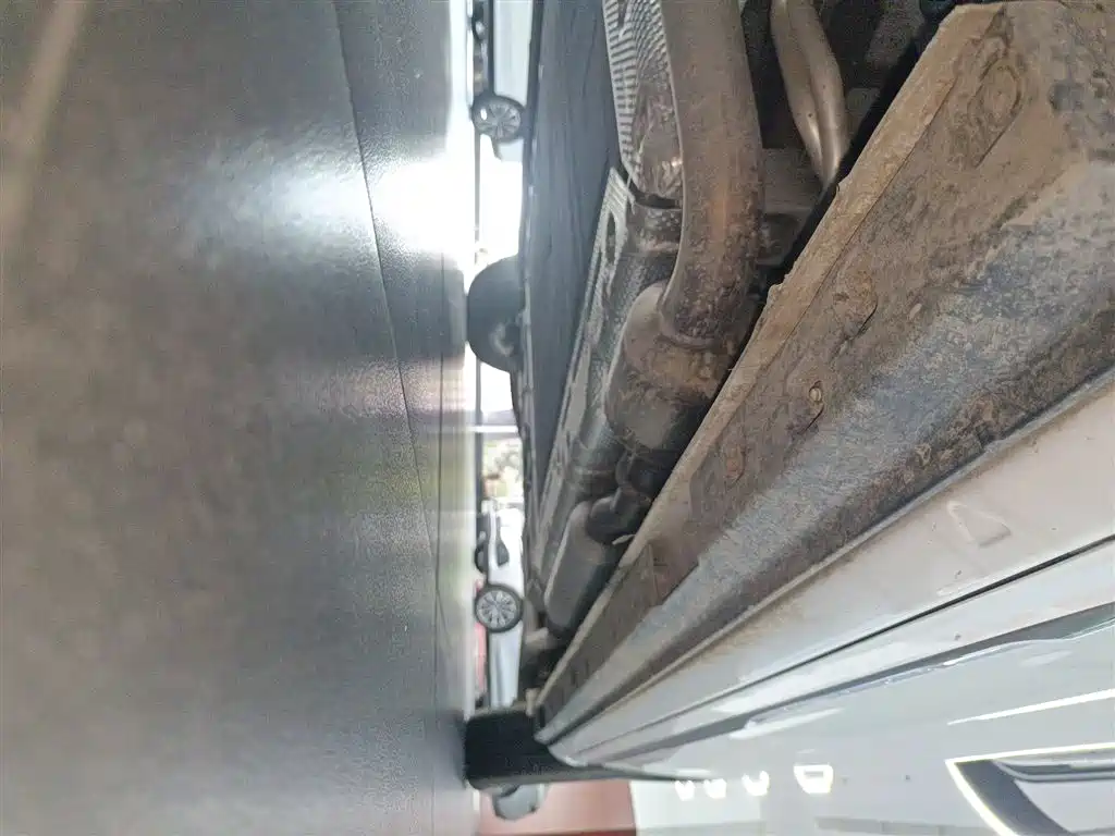 Roewe iMAX8 New Energy 2025 1.5T DMH Lu Zun Premium Edition купить на сайте DeffCars