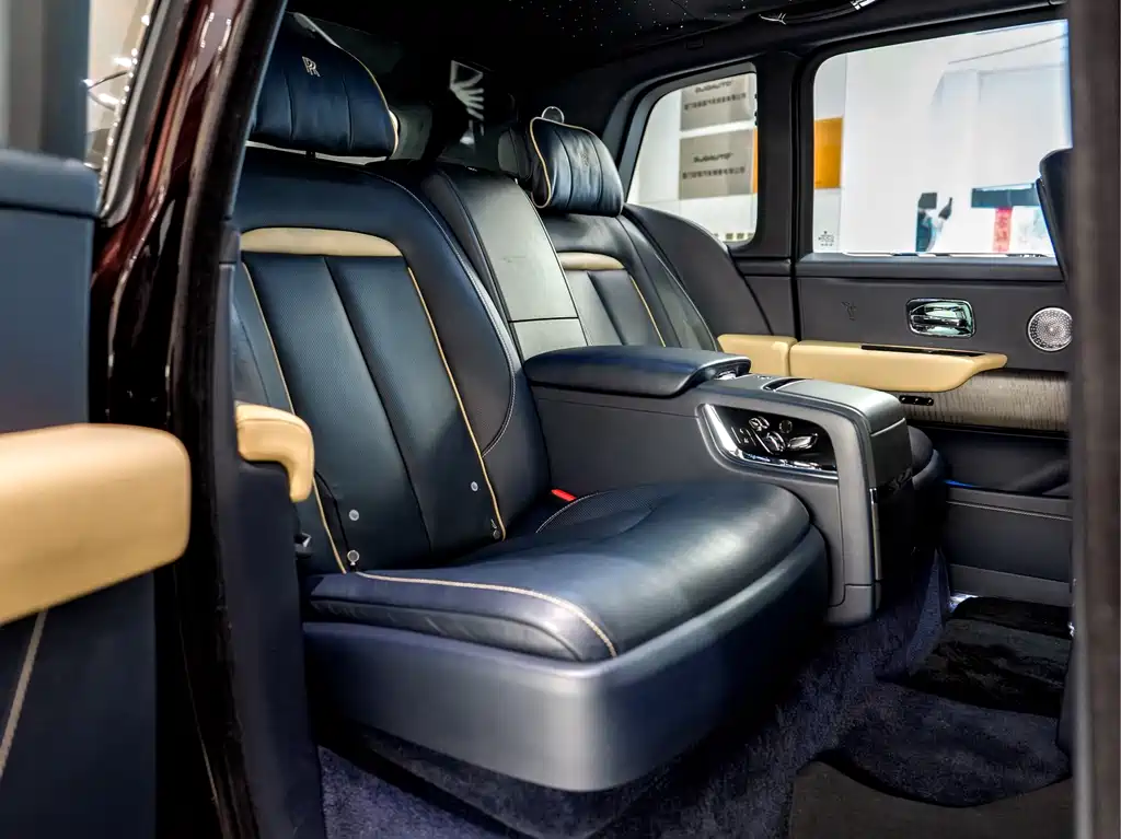 Cullinan 2018 four-seat version купить на сайте DeffCars
