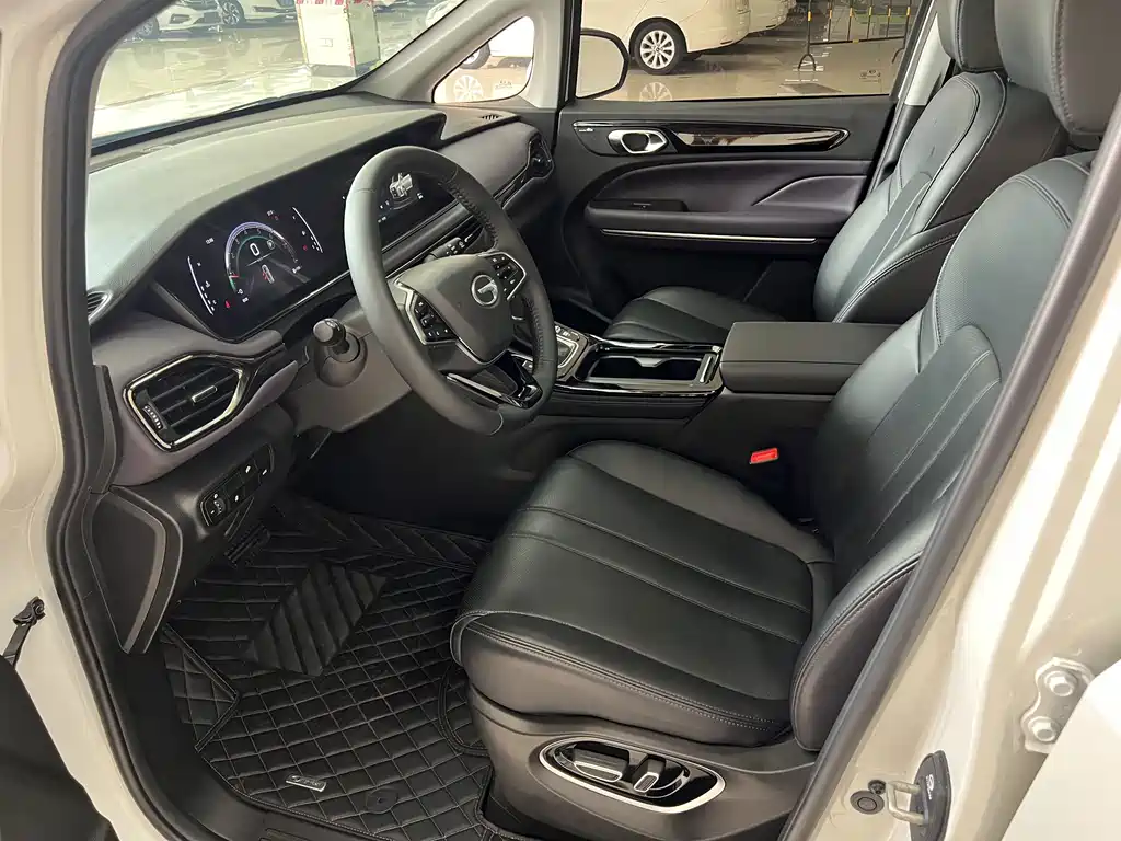 Trumpchi M6 2025 MAX 270T WDCT Deluxe Edition купить на сайте DeffCars