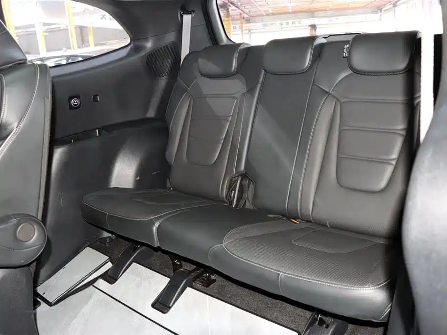 Kustu 2021 270TGDi Premium Edition LUX купить на сайте DeffCars