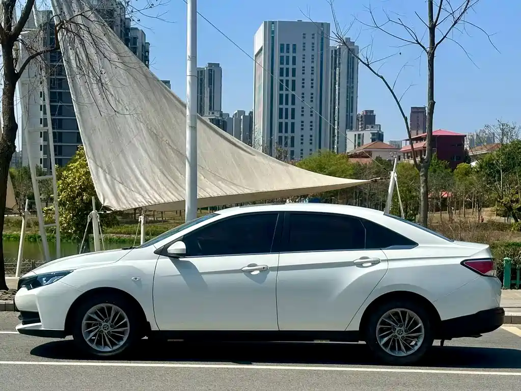 Venucia D60 2021 1.6L XE CVT Smooth Edition купить на сайте DeffCars