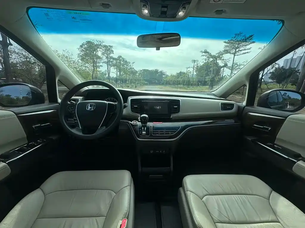 Odyssey 2017 2.4L Deluxe Edition купить на сайте DeffCars