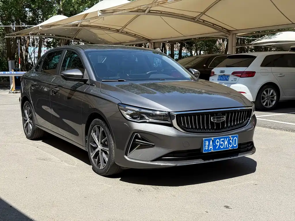Emgrand 2022 4th generation 1.5L CVT premium model купить на сайте DeffCars