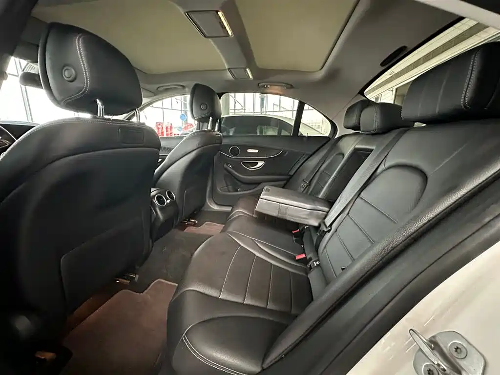 Mercedes-Benz C-Class 2017 C 200 L купить на сайте DeffCars
