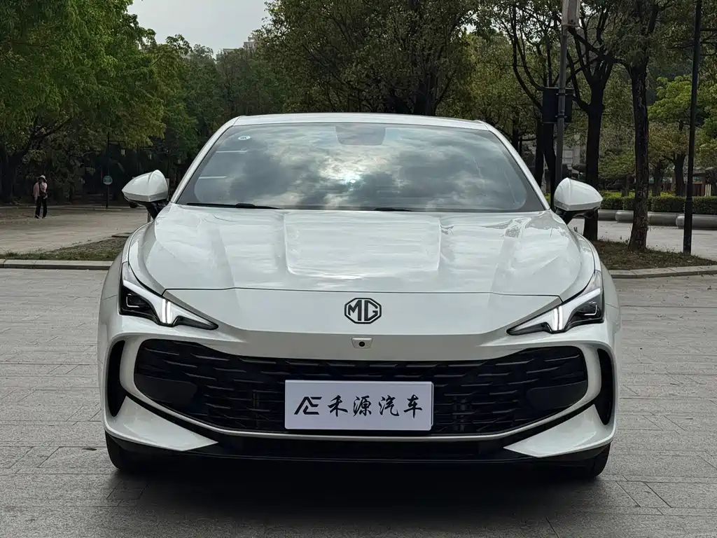 MG7 2025 1.5T 300 DCT Deluxe Edition купить на сайте DeffCars