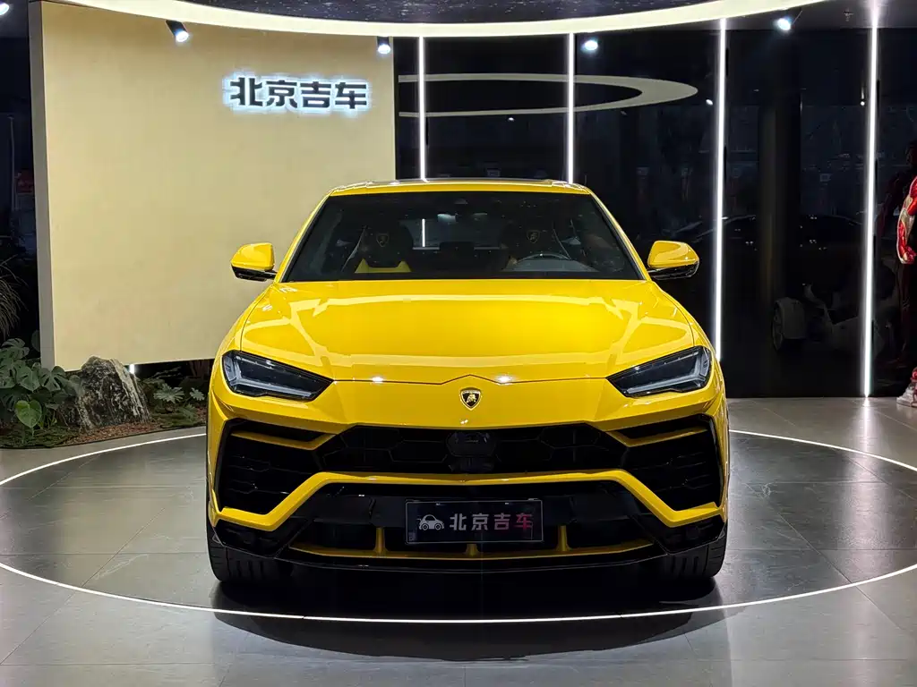 Urus 2018 4.0T V8 купить на сайте DeffCars