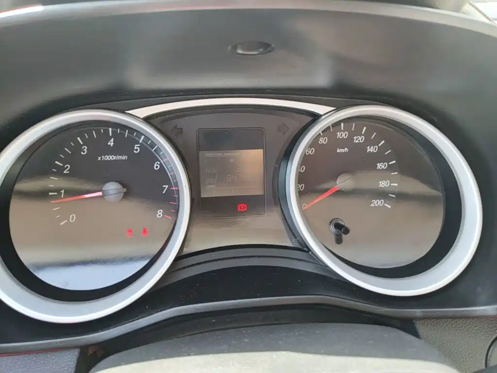 Hongguang S3 2019 1.5L Manual Standard Type National VI купить на сайте DeffCars